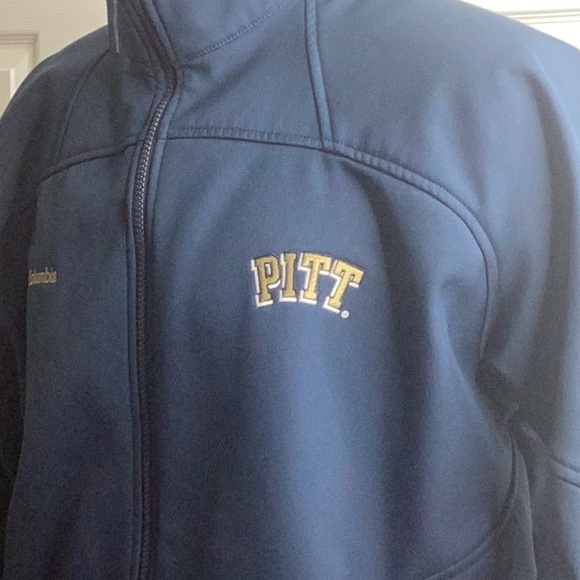 Columbia Navy Jacket Pitt Emblem Softshell
Pittsburgh Football L - Picture 3 of 8